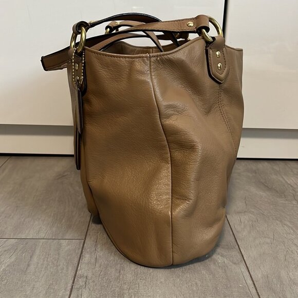 Vintage COACH Beige Campbell Belle Genuine Leather Bag - Picture 10 of 12